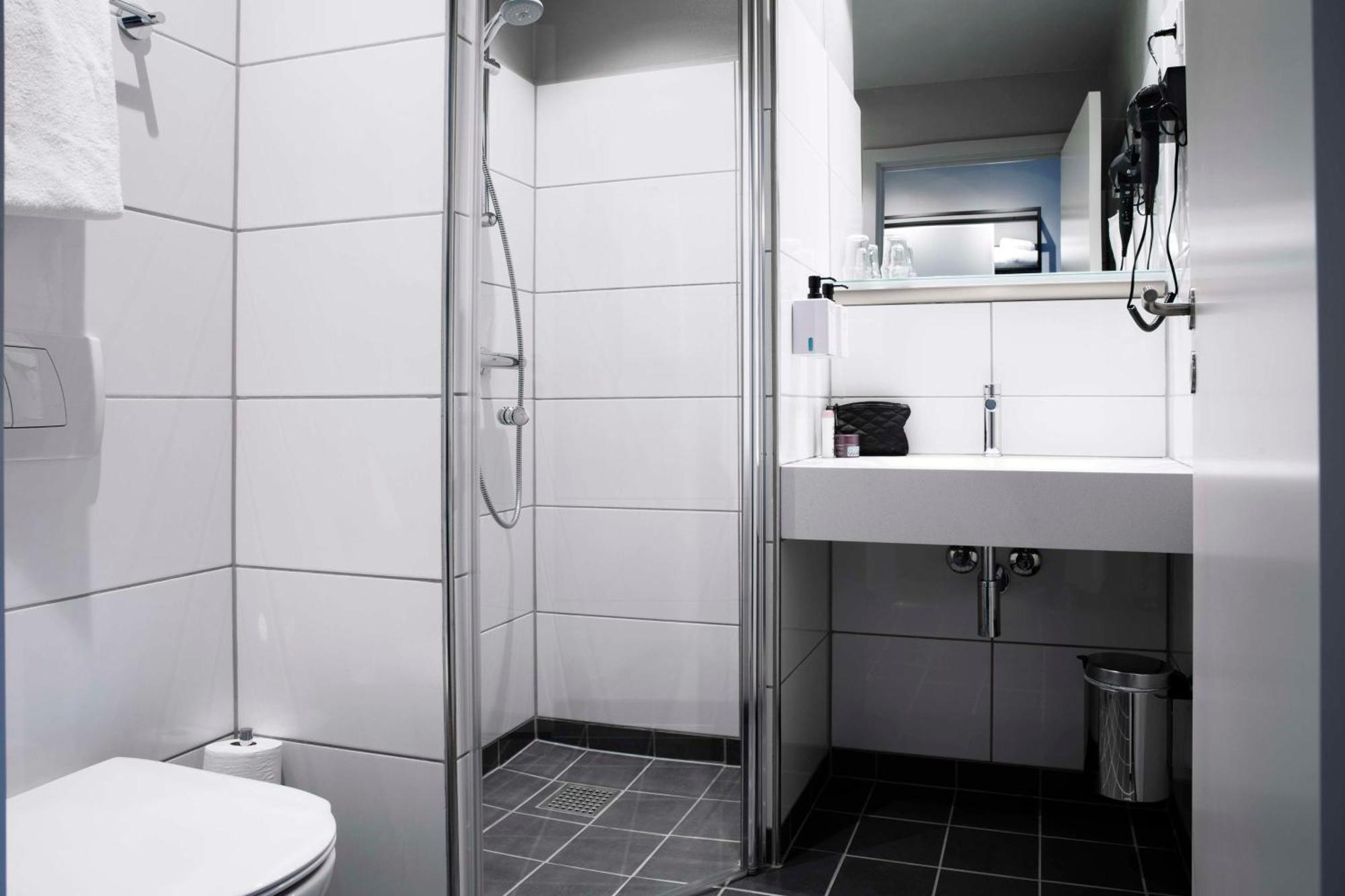 Standard Twin Room Plus
