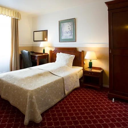 Milling Hotel Plaza-3